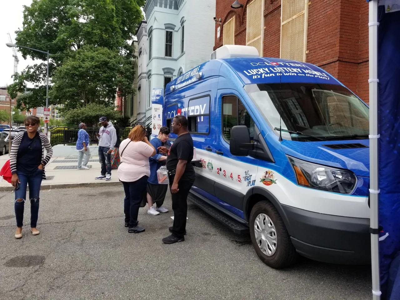 Player's at Lucky Lottery mobile