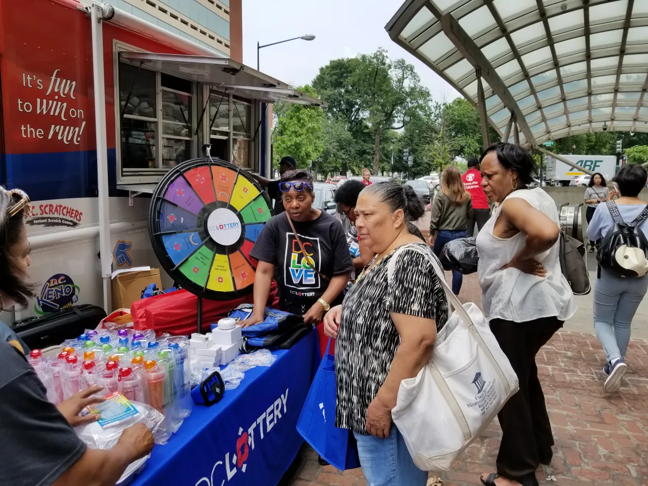players picking prizes and spinning the prize wheel